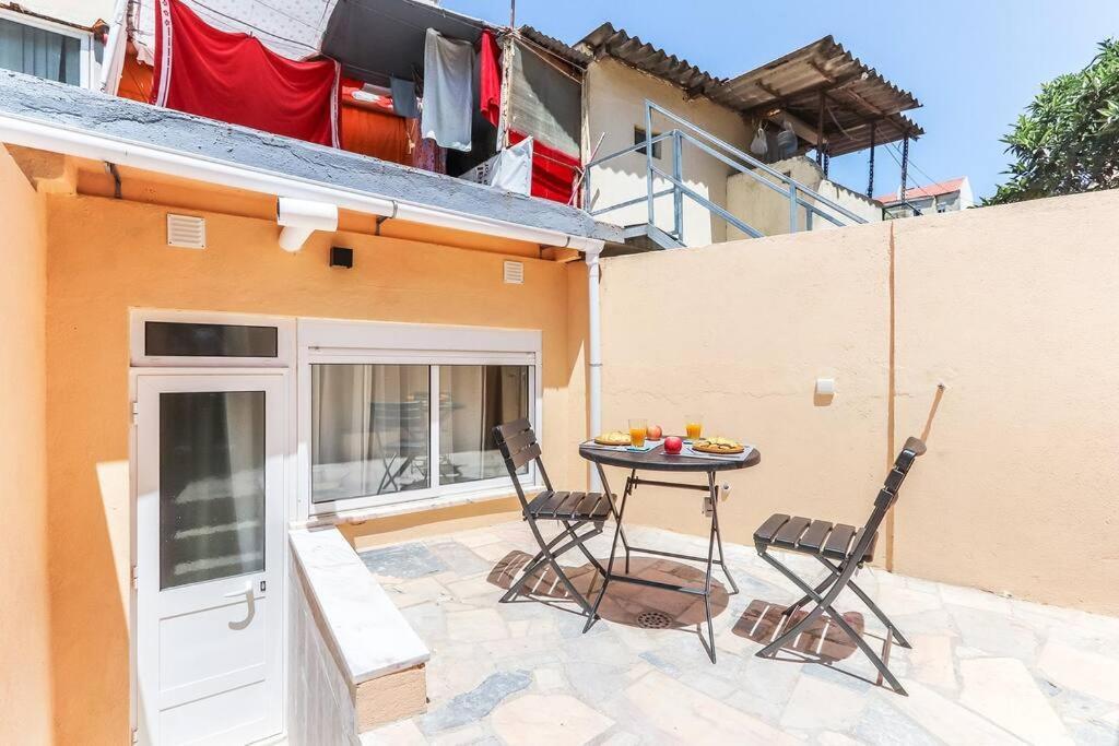 Vita Portucale ! Bright Campo Ourique W/ Terrace Lisboa Exterior foto